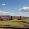 НП у Німеччині: Потяг врізався у вантажівку, що застрягла на переїзді, є постраждалі