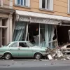 Автомобіль в'їхав у кафе-морозиво в Німеччині: кілька людей у критичному стані