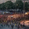 Масова бійка на дитячому майданчику в Берліні: через м'яч побилися понад 100 людей, дістали ніж, приїхало 16 авто поліції