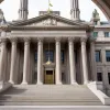 Суд над Гарві Вайнштейном у Нью-Йорку: один пункт обвинувачення скасовано, інші – з вердиктом