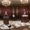 Резонанс у Лос-Анджелесі: Сенатора США силою вивели з пресконференції та одягнули наручники