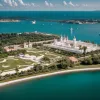 Весілля Джеффа Безоса та Лорен Санчес у Венеції: розкіш, зірки та безпрецедентні заходи безпеки