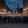 Бірмінгем прощається з "Князем Темряви": Тисячі фанатів та родина вшановують Оззі Осборна