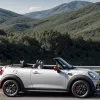 Mini Cooper S Cabrio: Перший тест-драйв – чи справді є "картинг-керування"?