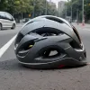 Як велосипедний шолом врятував життя: особиста історія після аварії