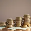 Пенсія у 40 років: Скільки потрібно заощадити, щоб піти на відпочинок достроково