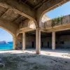На Криті мігранти живуть у жахливих умовах поблизу туристичних курортів