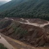 Швейцарія: Гелікоптерний огляд руйнувань після масштабного зсуву ґрунту в Блаттені