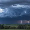 Південний Захід Німеччини: після спеки насуваються сильні грози, град і шторм
