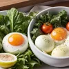 Що не варто заморожувати: 9 продуктів, які зіпсуються у морозильній камері