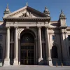 Війна кланів у Франкфурті: Членів угруповання судять за спробу вбивства через напад з ножем