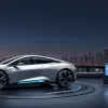 Від бюджетних до преміум-класу: які електромобілі BMW, Mercedes та Renault вийдуть у 2025 році